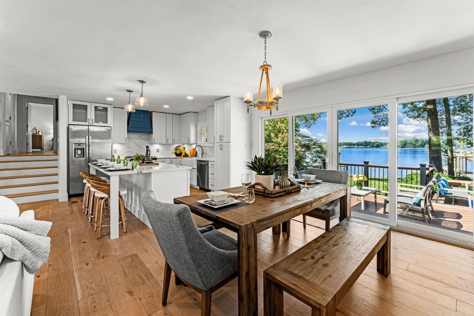 Lakefront Living موورسفيل المظهر الخارجي الصورة